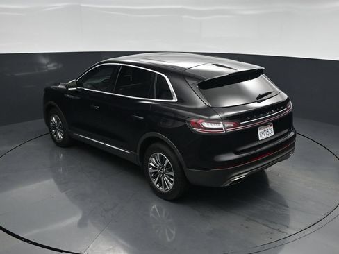 Used 2021 Lincoln Nautilus Reserve w/ Cargo Utility Package FWD image 37