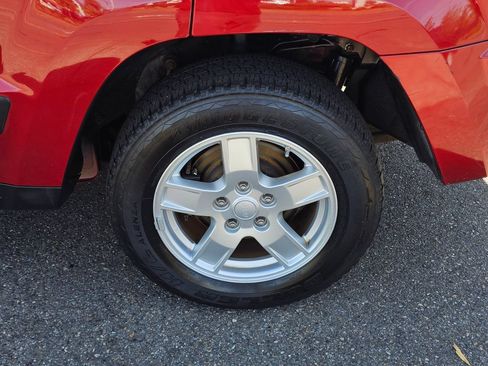 Used 2005 Jeep Grand Cherokee Laredo RWD image 9