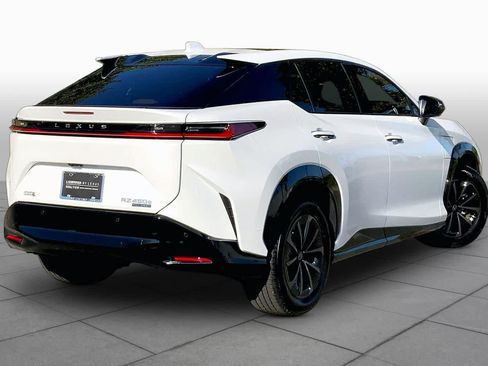 Used 2026 Lexus RZ 450e AWD w/ Technology Package image 12