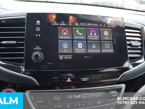 Used 2019 Honda Pilot Touring image 38