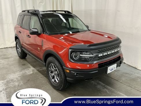 Used 2023 Ford Bronco Sport Badlands AWD/4WD image 1
