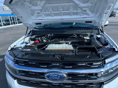 Used 2023 Ford Expedition Max Limited image 25