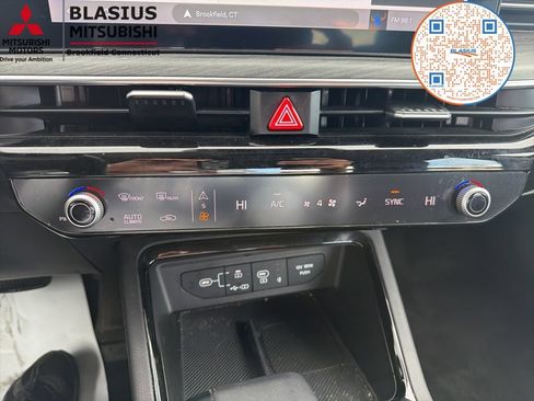 Used 2025 Kia K5 EX FWD image 33