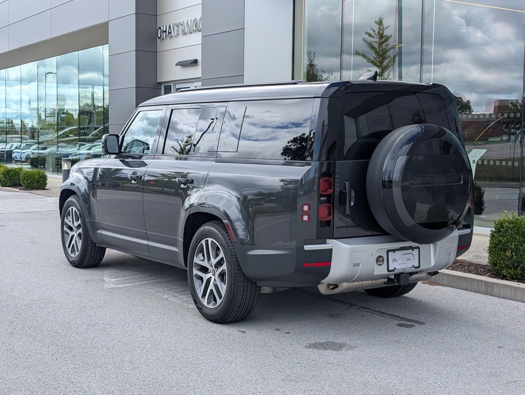 Used 2025 Land Rover Defender 130 S AWD/4WD image 3
