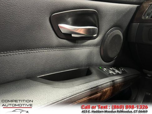 Used 2009 BMW 335i Sedan w/ Premium Pkg RWD image 15