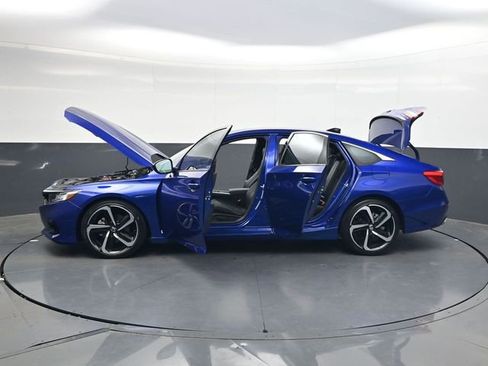 Used 2022 Honda Accord Sport image 36