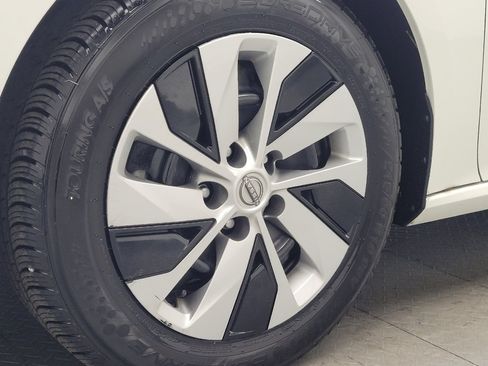 Used 2023 Nissan Altima 2.5 S FWD image 31