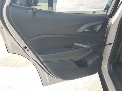 New 2026 Chevrolet Trax RS w/ Driver Confidence Package FWD image 16