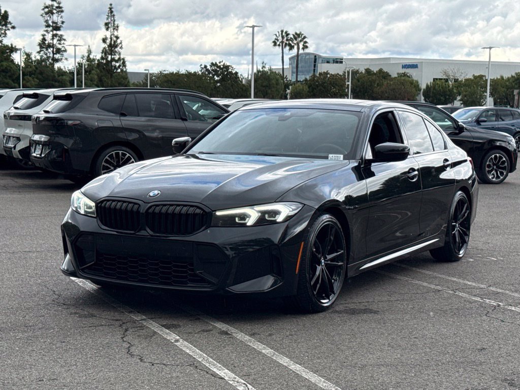 Certified 2024 BMW 330i Sedan w/ M Sport Package RWD image 2