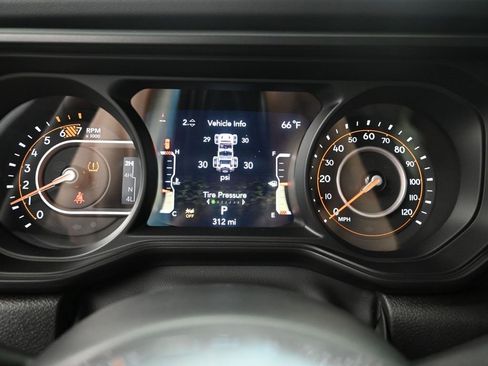 New 2024 Jeep Wrangler Unlimited Sahara w/ Technology Group image 16