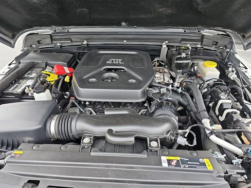 Used 2021 Jeep Wrangler Unlimited Rubicon image 29