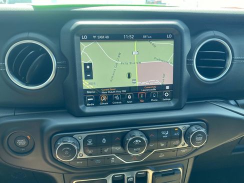 Used 2023 Jeep Wrangler Unlimited Rubicon 4xe w/ Cold Weather Group AWD/4WD image 28