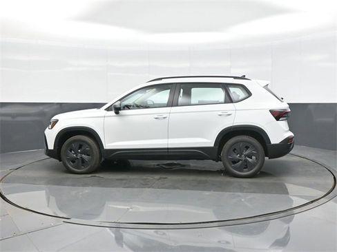 New 2026 Volkswagen Taos S image 4