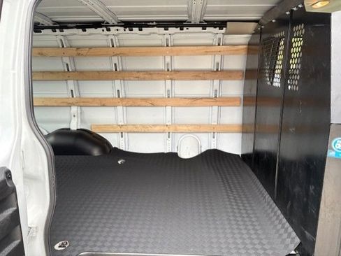 Used 2025 Chevrolet Express 2500 w/ Driver Convenience Package RWD image 10