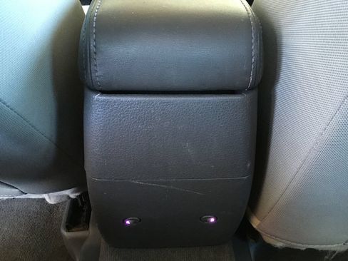 Used 2012 Ford Fusion SEL FWD image 26