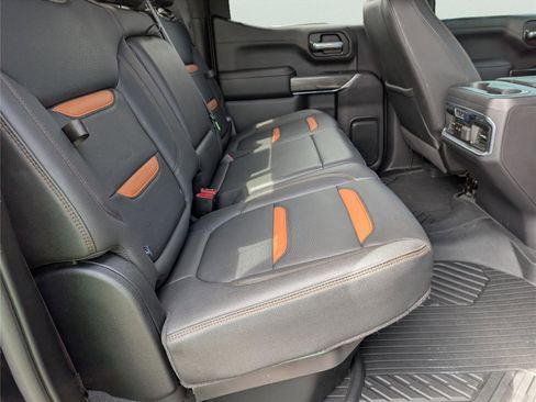 Used 2021 GMC Sierra 1500 AT4 w/ AT4 Premium Package AWD/4WD image 33