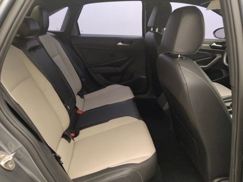 Used 2019 Volkswagen Jetta R-Line FWD image 19