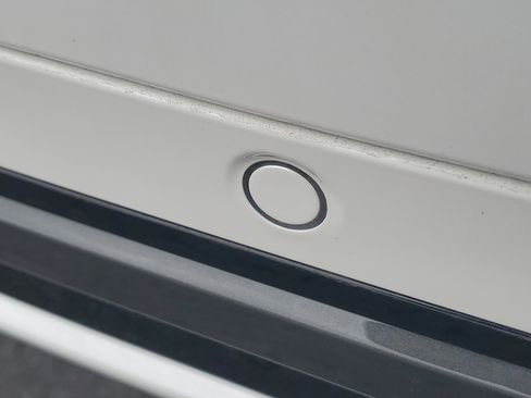 New 2026 Lincoln Nautilus Reserve w/ Jet Appearance Package image 6