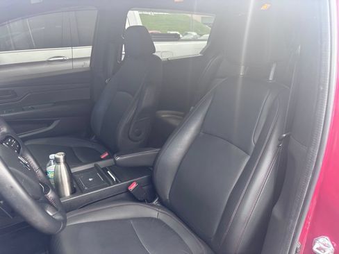 Used 2025 Honda Odyssey Sport-L image 8