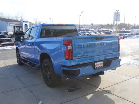 New 2026 Chevrolet Silverado 1500 Custom w/ Turbomax Blackout Package image 5