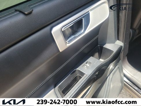 Used 2021 Ford Explorer ST w/ Equipment Group 401A AWD/4WD image 11