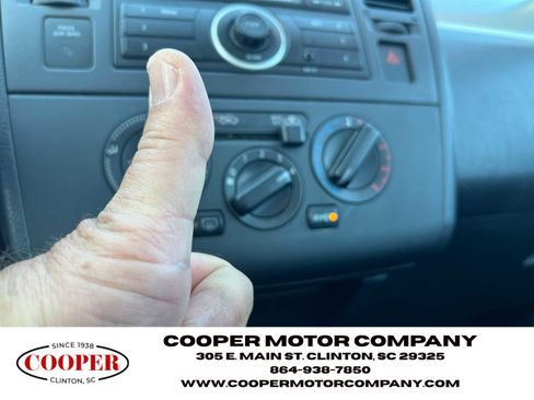 Used 2011 Nissan Versa 1.8 S w/ Plus Pkg image 12