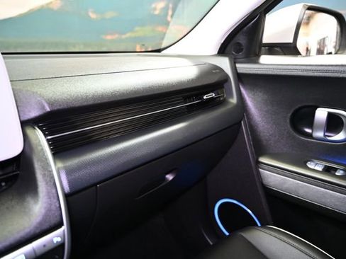 Used 2023 Hyundai Ioniq 5 SEL image 32