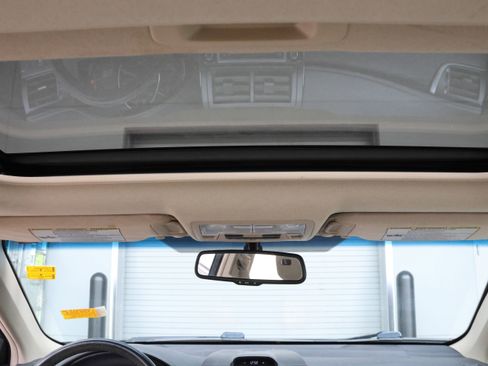 Used 2012 Toyota Camry XLE image 29