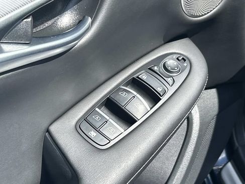 Used 2022 INFINITI QX50 Sensory FWD image 19