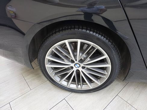 Used 2017 BMW 540i RWD image 40