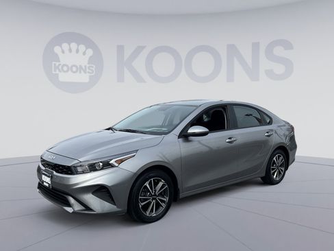 Used 2023 Kia Forte LXS w/ LXS Technology Package image 1