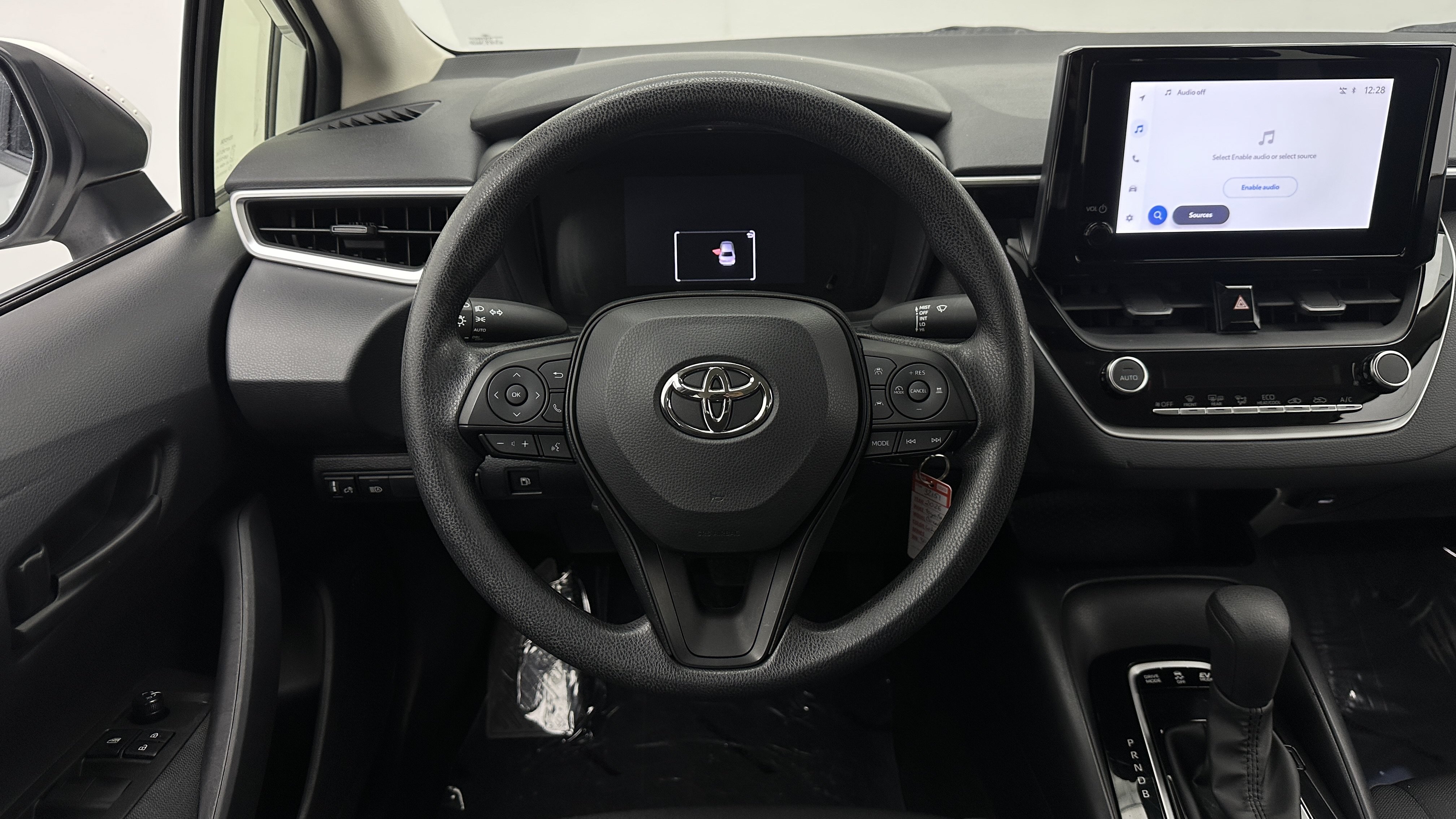 Used 2026 Toyota Corolla LE FWD image 26