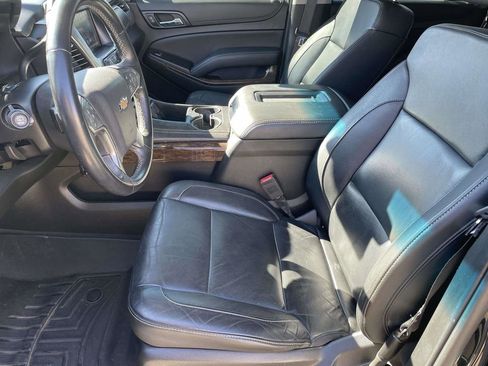 Used 2019 Chevrolet Tahoe LT image 13