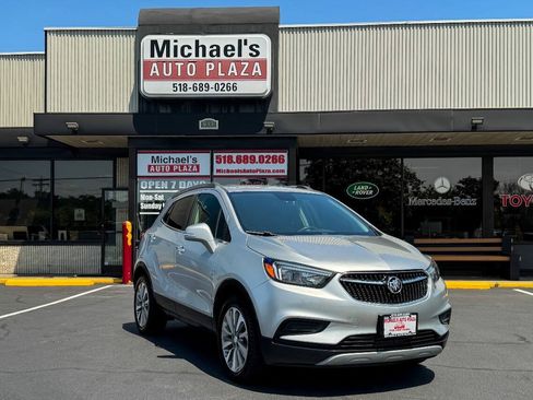 Used 2019 Buick Encore Preferred AWD/4WD image 2
