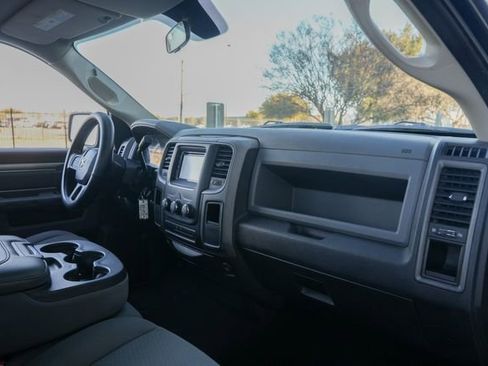 Used 2013 RAM 1500 Express image 32