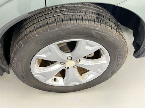 Used 2015 Subaru Forester 2.5i Premium w/ Popular Package #2 image 30