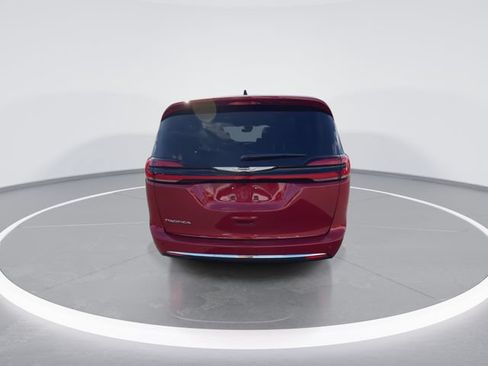 New 2026 Chrysler Pacifica Select FWD image 7