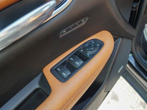 Used 2020 Cadillac XT5 Premium Luxury w/ LPO, Floor Liner Package image 16