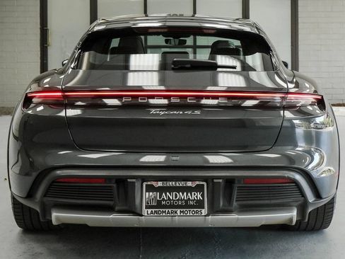 Used 2022 Porsche Taycan 4S AWD/4WD image 31