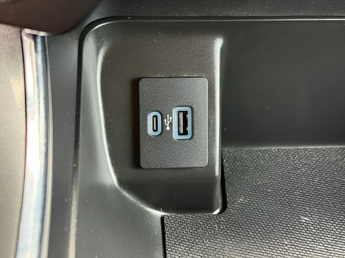 Used 2023 Ford F150 XLT w/ Equipment Group 302A High AWD/4WD image 18