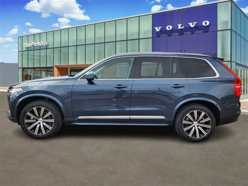 Used 2025 Volvo XC90 B6 Plus image 30