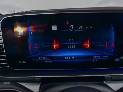 Certified 2025 Mercedes-Benz GLE 53 AMG 4MATIC Coupe image 21