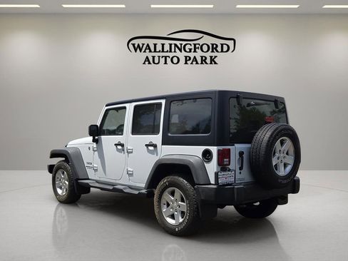 Used 2015 Jeep Wrangler Unlimited Sport w/ Quick Order Package 24S AWD/4WD image 6