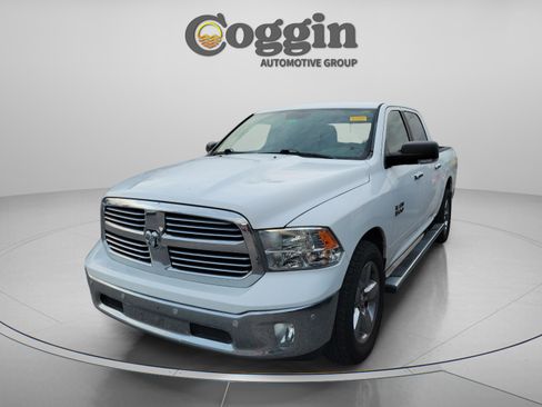 Used 2016 RAM 1500 Big Horn image 2