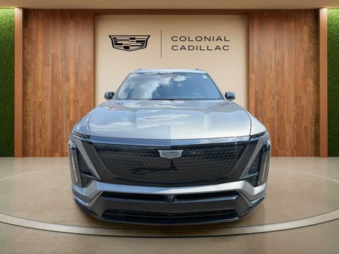 Certified 2026 Cadillac Vistiq Sport w/ LPO, Floor Liner Package AWD/4WD image 7