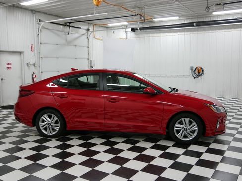 Used 2020 Hyundai Elantra Value Edition image 2