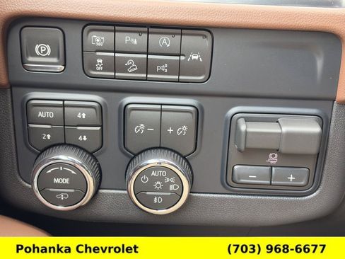 New 2026 Chevrolet Tahoe High Country AWD/4WD image 14