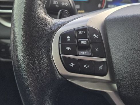 Used 2020 Ford Explorer XLT w/ Equipment Group 202A RWD image 25