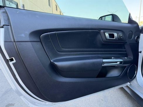 Used 2019 Ford Mustang GT Premium w/ Equipment Group 401A image 18