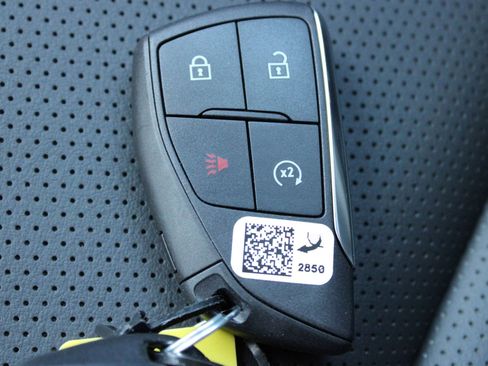 Used 2025 Buick Envision Preferred AWD/4WD image 40
